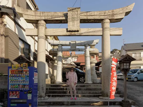 Chris, ceramic torii (1)